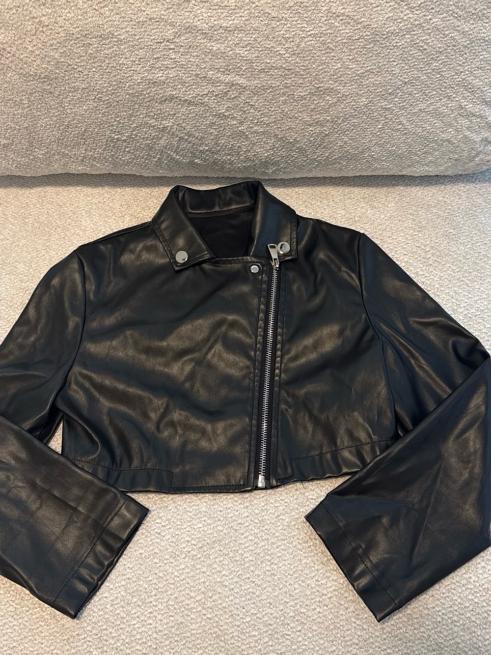 SHEIN Black Cropped Faux Leather Asymmetric Zip Jacket